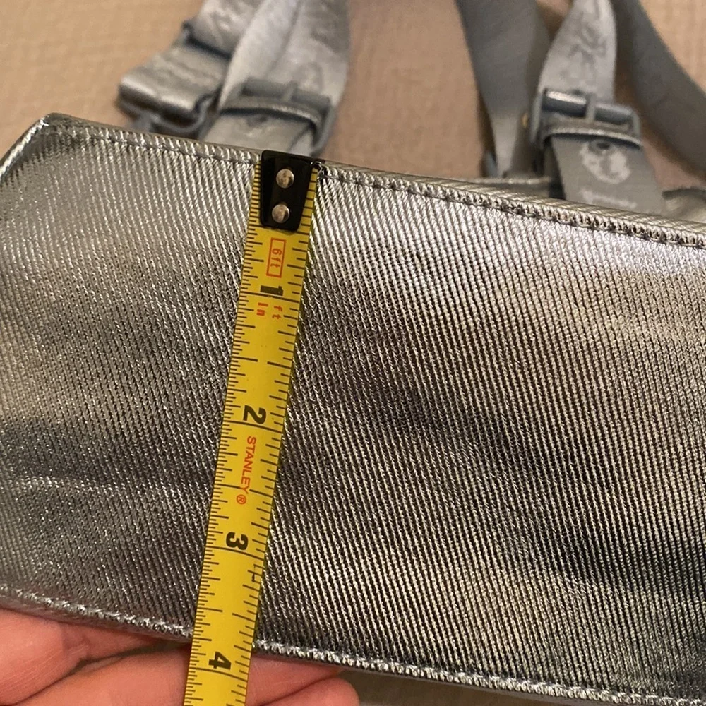 LUV BETSEY BY BETSEY JOHNSON SUPER CUTE METALIC BAG